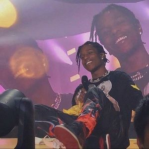 Meet your Posher, Gabriela